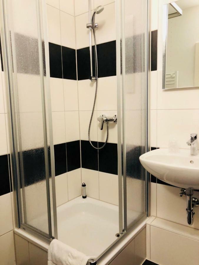 Haus Tannenhof Hotel Hannover Eksteriør billede